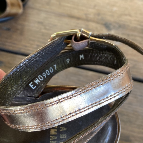 New Stuart Weitzman Metallic Peep Toe Block Heels - Picture 13 of 16